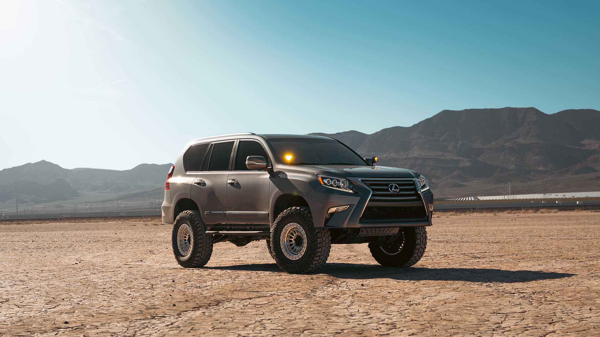 lexus gx460 with hybrid all terrain tire