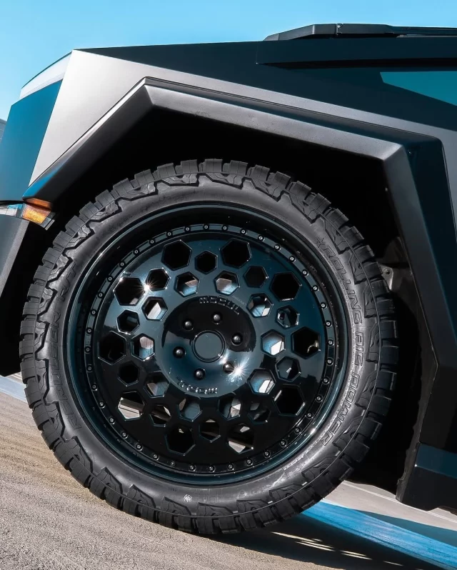 @westcoastcustoms absolutely killed this Tesla #CyberTruck on RBP Repulsor R/T

#rbp #rbptire #rbptires #offroad #offroadtire #mudterrain #roughterrain #extremeterrain #mt #rt #xt #mudtire #overland #overlandtire #tesla #teslacybertruck #cybertruck #westcoastcustoms