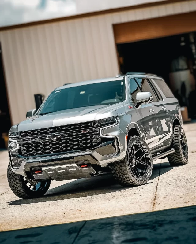 What a setup on the #Z71 #Suburban with @4playwheels wrapped in our RBP Repulsor M/T!

#rbp #rbptire #rbptires #offroad #offroadtire #mudterrain #roughterrain #extremeterrain #mt #rt #xt #mudtire #overland #overlandtire