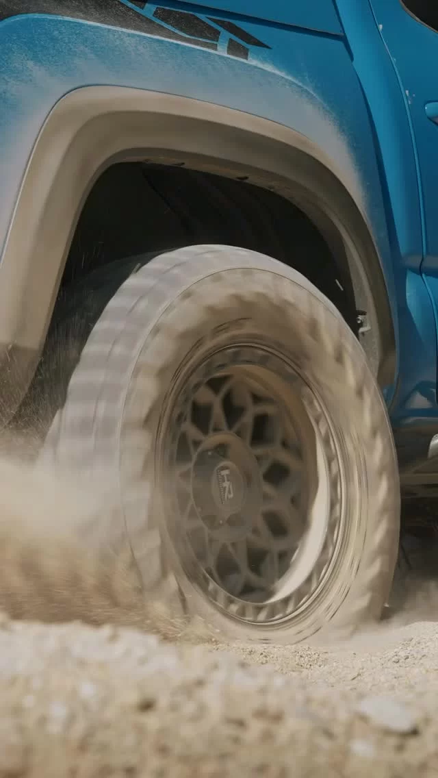 Friday got us feeling like…

#rbp #rbptire #rbptires #offroad #offroadtire #mudterrain #roughterrain #extremeterrain #mt #rt #xt #mudtire #overland #overlandtire