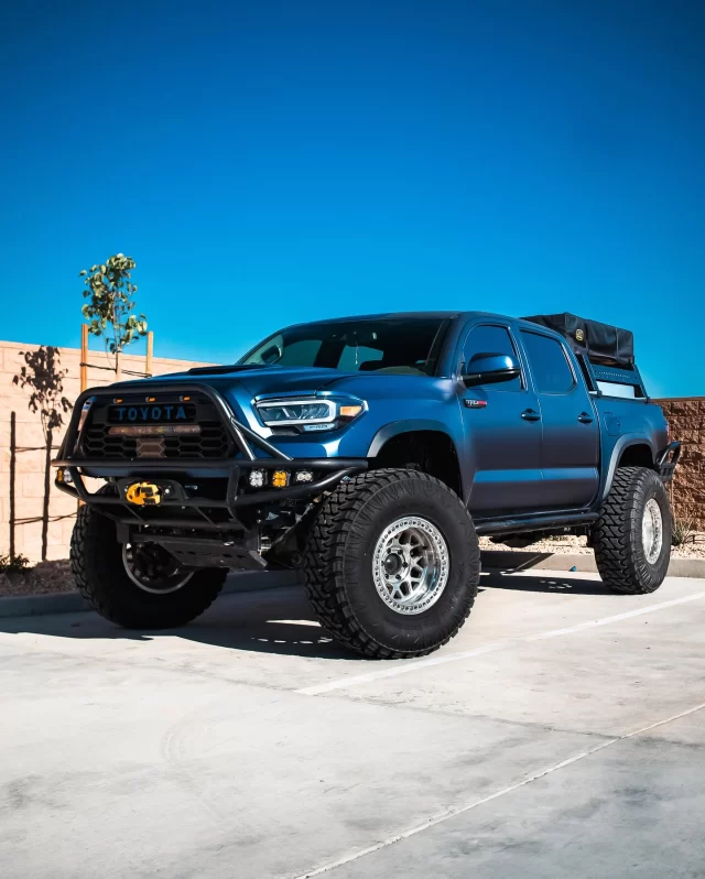 Picture perfect 📸 @blktacopro #3rdGenTacoma sitting on 37” RBP Repulsor M/T3

#rbp #rbptire #rbptires #offroad #offroadtire #mudterrain #roughterrain #extremeterrain #mt #rt #xt #mudtire #overland #overlandtire