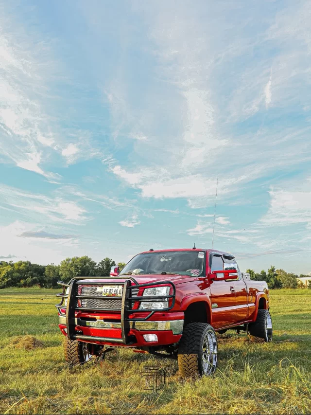 Great shots by @tylerdrydenmedia of this #Chevy #Silverado on RBP Repulsor M/T 

#rbp #rbptire #rbptires #offroad #offroadtire #mudterrain #roughterrain #extremeterrain #mt #rt #xt #mudtire #overland #overlandtire