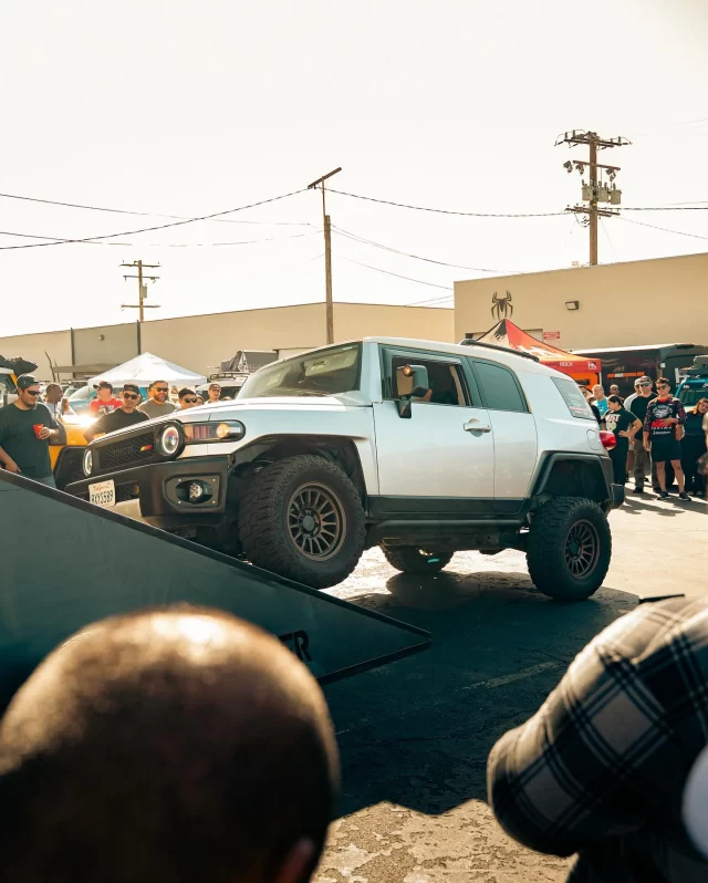 And the crowd goes wild! @chrisb.626 flexing for the audience on RBP Repulsor M/T RX at the @fjcruisercaliforniaclub Toyota FJ Cruiser meet this weekend at @spiderroofrack 

#rbp #rollingbigpowertires #rollingbigpower #rbptire #rbptires #mttires #mtrx #rxtire #mudtires #allterrain #allterraintires #mudtire #offroadtires #rigtires #showtrucktires #showtrucks #showrigs